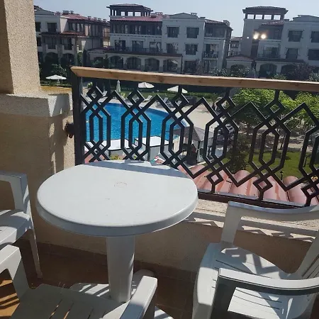 Luxury Greenlife, Kavaci Apartament *